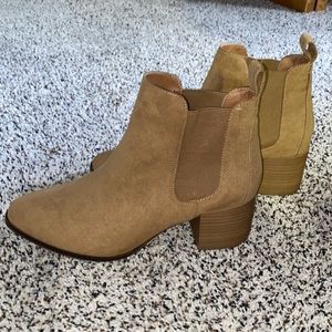 American Eagle Boots